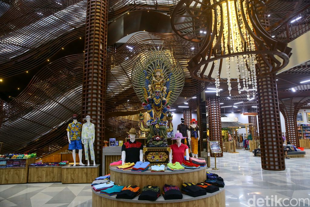 Tempat Oleh-Oleh Khas Bali: Murah dan Wajib Dikunjungi Tempat Oleh-Oleh Khas Bali: Murah dan Wajib Dikunjungi